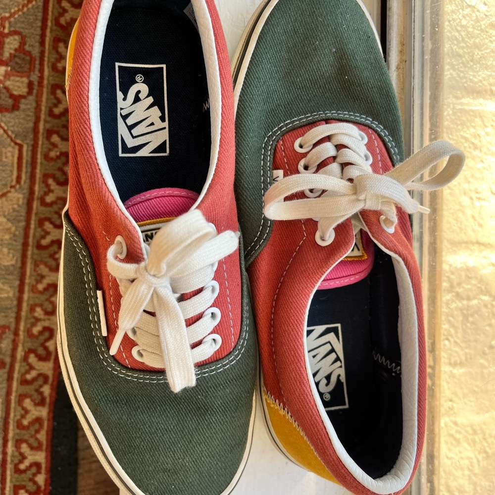 Tri color vans